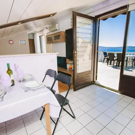 Apartment In 39210
